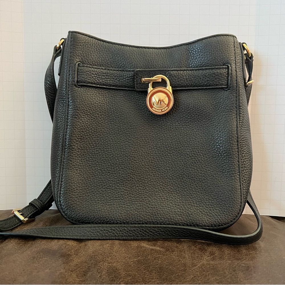 Michael Kors‎ Black Pebbled Leather Crossbody Bag - Gold-Tone Hardware